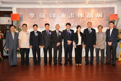 Exposição de Pinturas a Óleo de Lei Soi Cheong inaugurada no Clube Militar de Macau