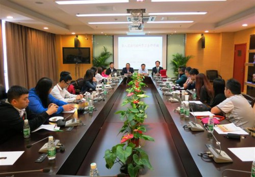 Formação oferecida aos representantes do sector das artes e cultura de Macau