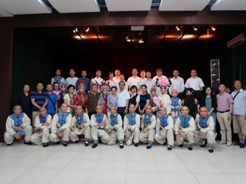 雛鳳清音 唱響濠江