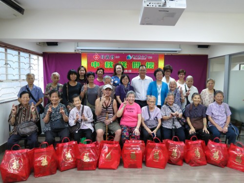 春節送暖到萬家 澳基會向弱勢社群送上福包