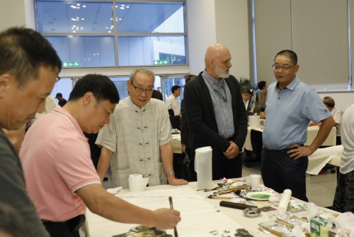 吳志良主席與藝術家交流