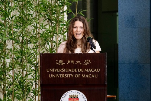 葡萄牙澳門科學文化中心主席卡門‧阿曼多‧門德斯(Carmen Amado Mendes)作主旨演講